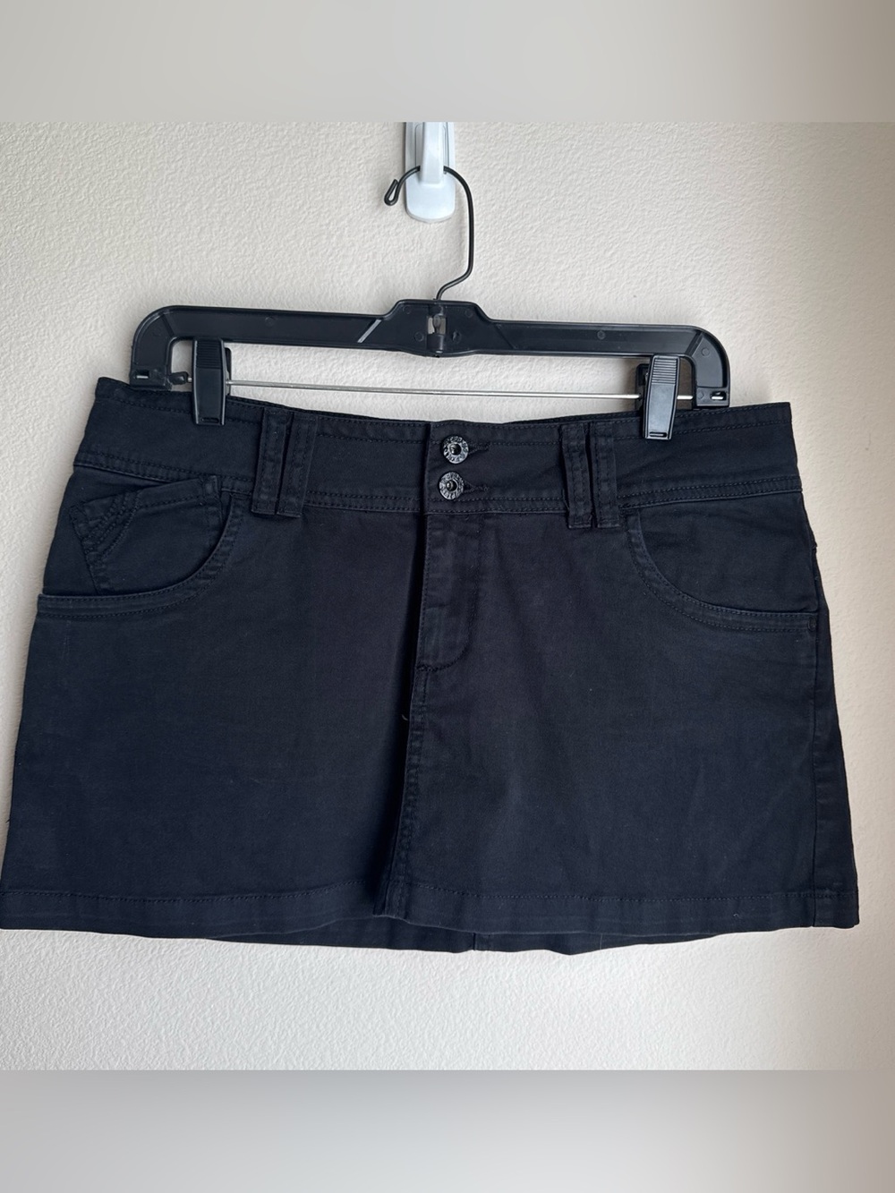 Black Women's Mini Skirt with Double Button Waist